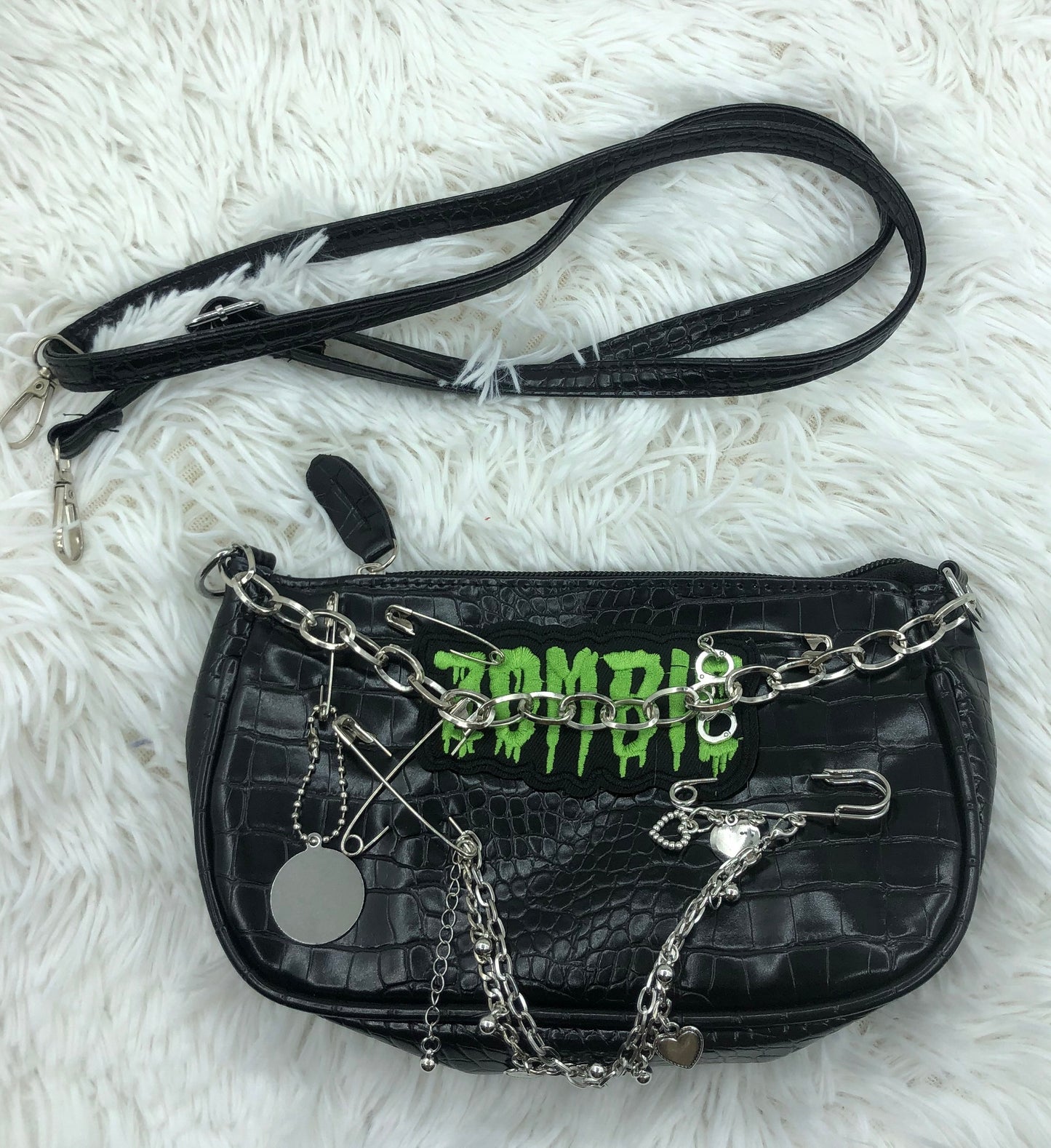 Ins Handcuffs Wind Underarm Bag