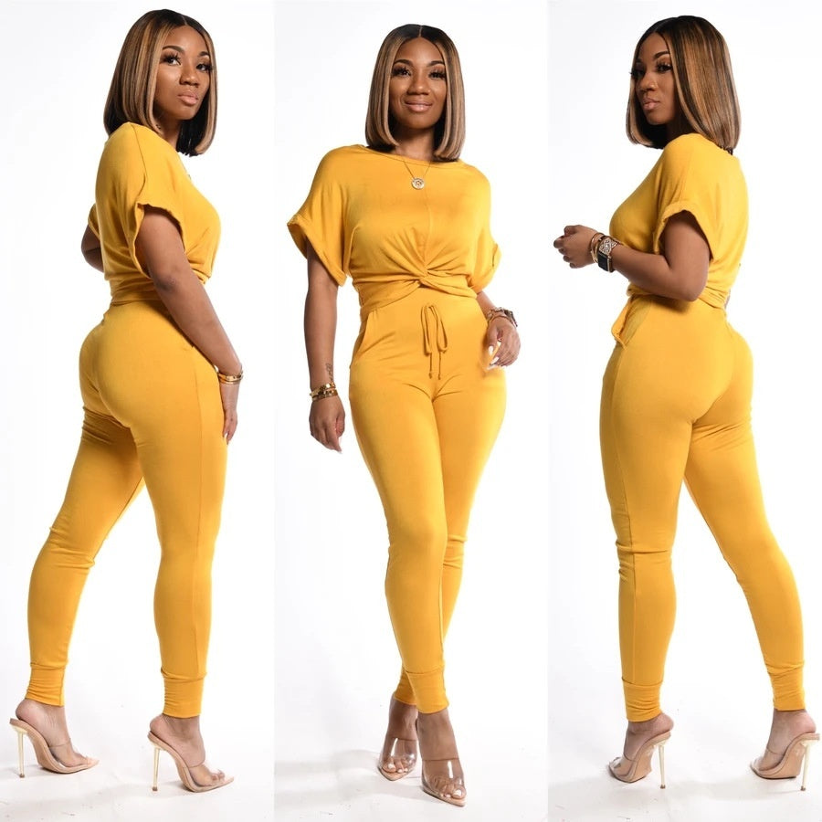 Solid Color Short-sleeved Pants Feature Sporty Casual Women's Suit