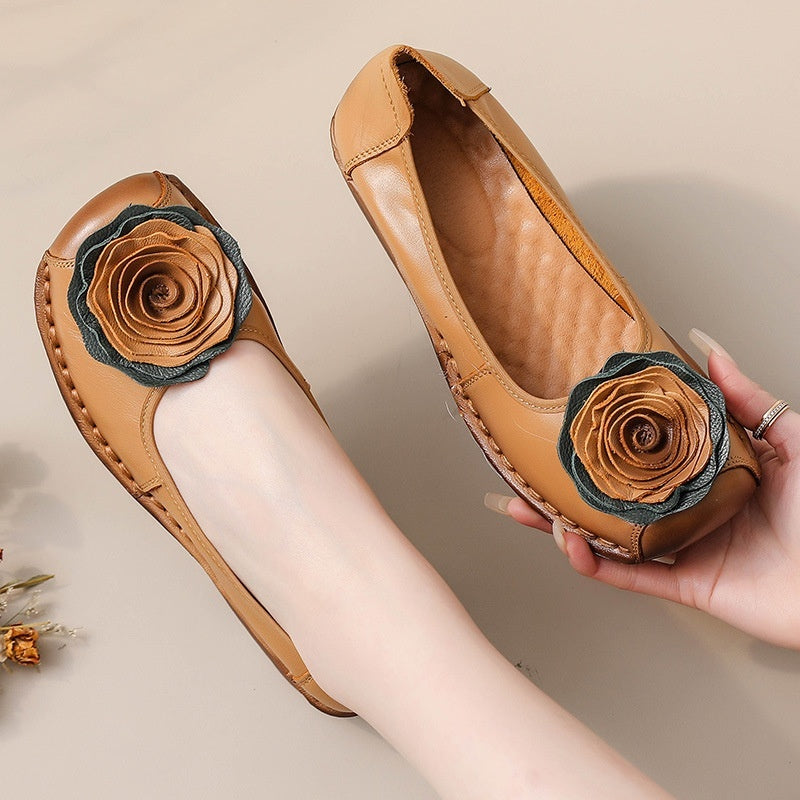Handmade Leather Womens Shoes In Ethnic Style