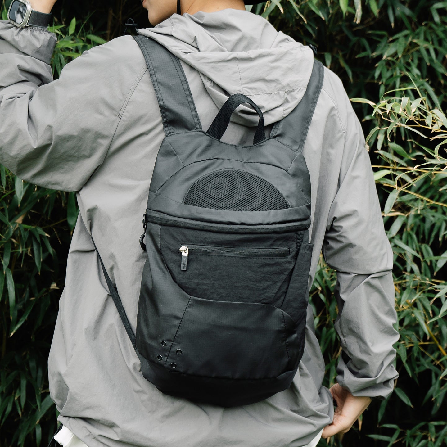 Multifunctional Outdoor Sports Riding Backpack Lightweight Waterproof