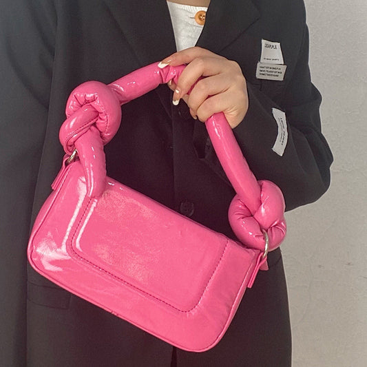 Koreansk version af den trendy retro firkantede bløde niche-design