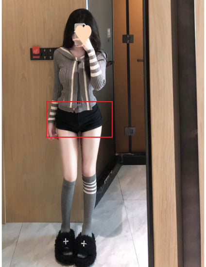 Striped Knit Top And Black High-waisted Short Pants Set For Women