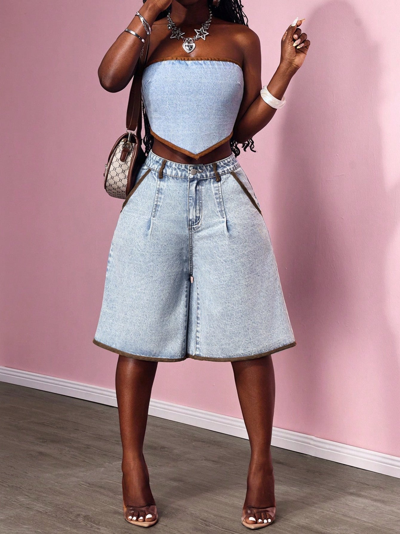 Women's Contrasting Flared Cropped Jeans
