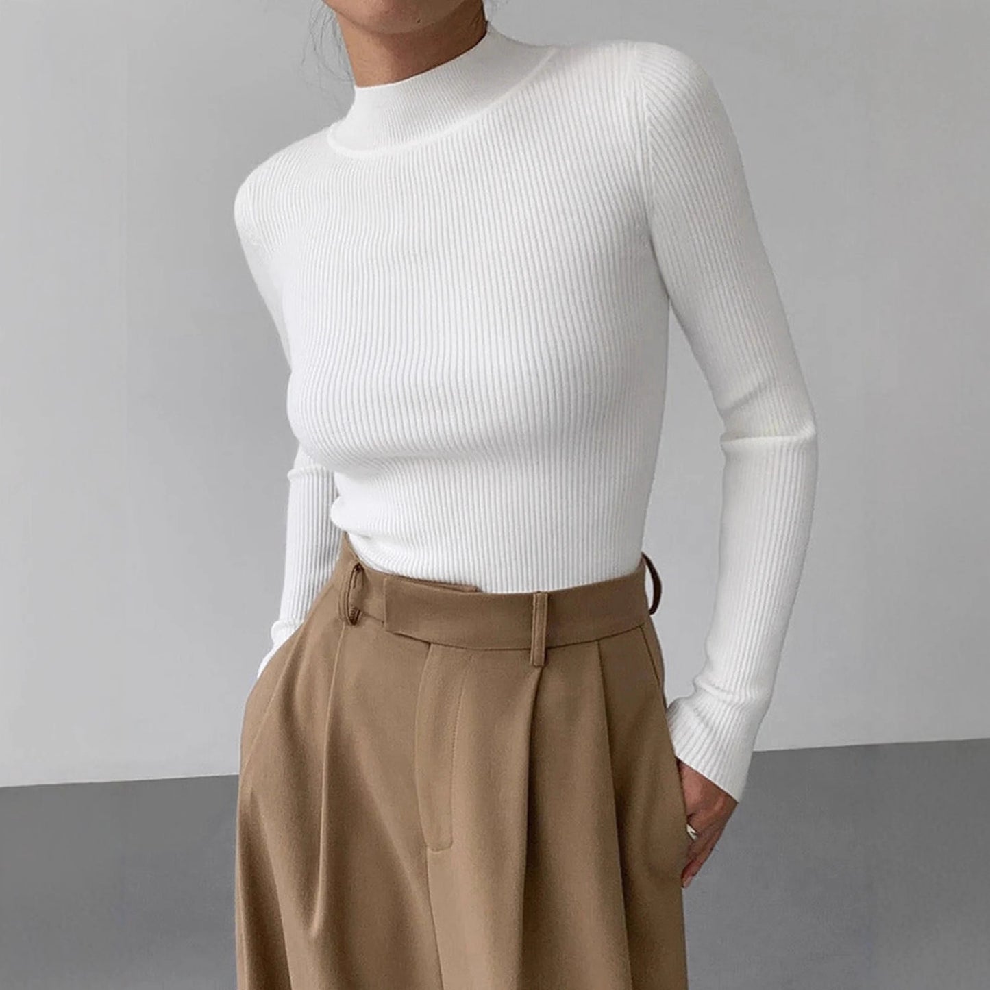 Womens Fashionable Tight-Fit Crew-Neck Knitted Top
