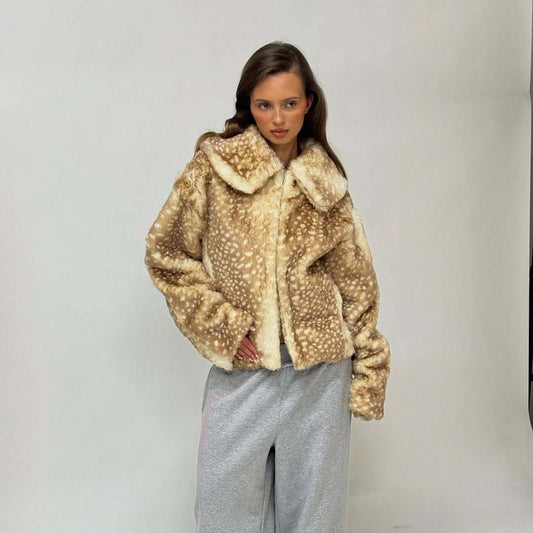 Efterår og vinter ny, alsidig, elegant selskabsdame-stil, kort varm pelskåbe til kvinder med revers og lange ærmer