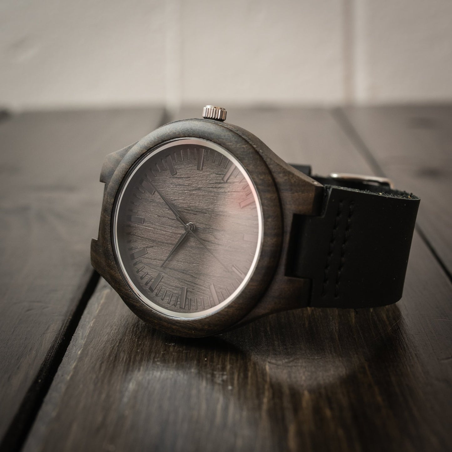 Custom carved watch with bottom cover