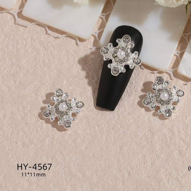 New Nail Beauty Butterfly Silver Metal Alloy Rhinestone DIY Ornament Accessories