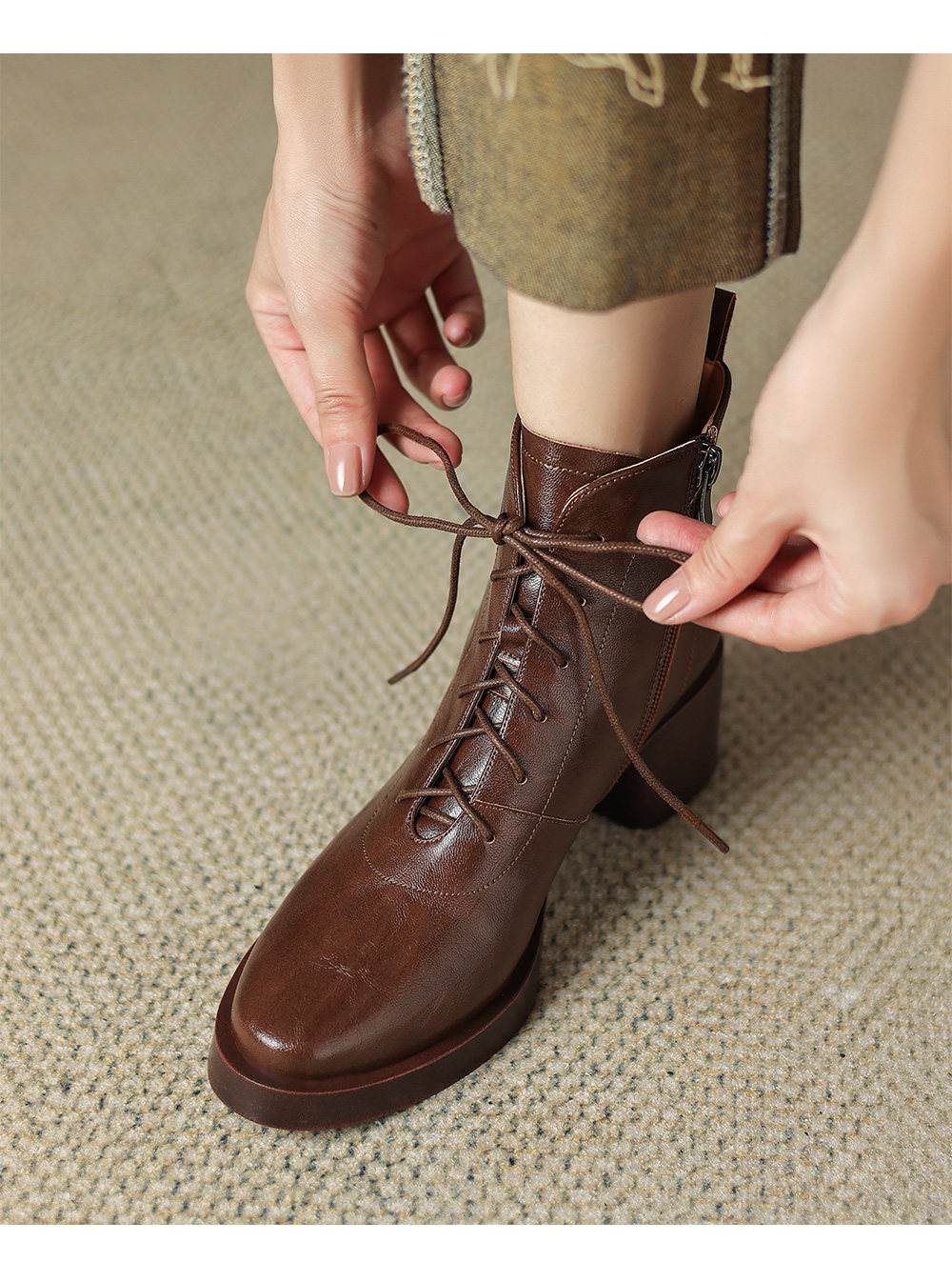 Retro Brown Leather Lace-up Boots