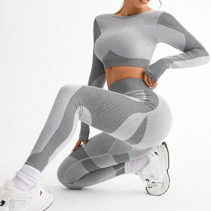 Butt-Lifting Yoga Pants And Back-Slimming Long-Sleeve Top Set