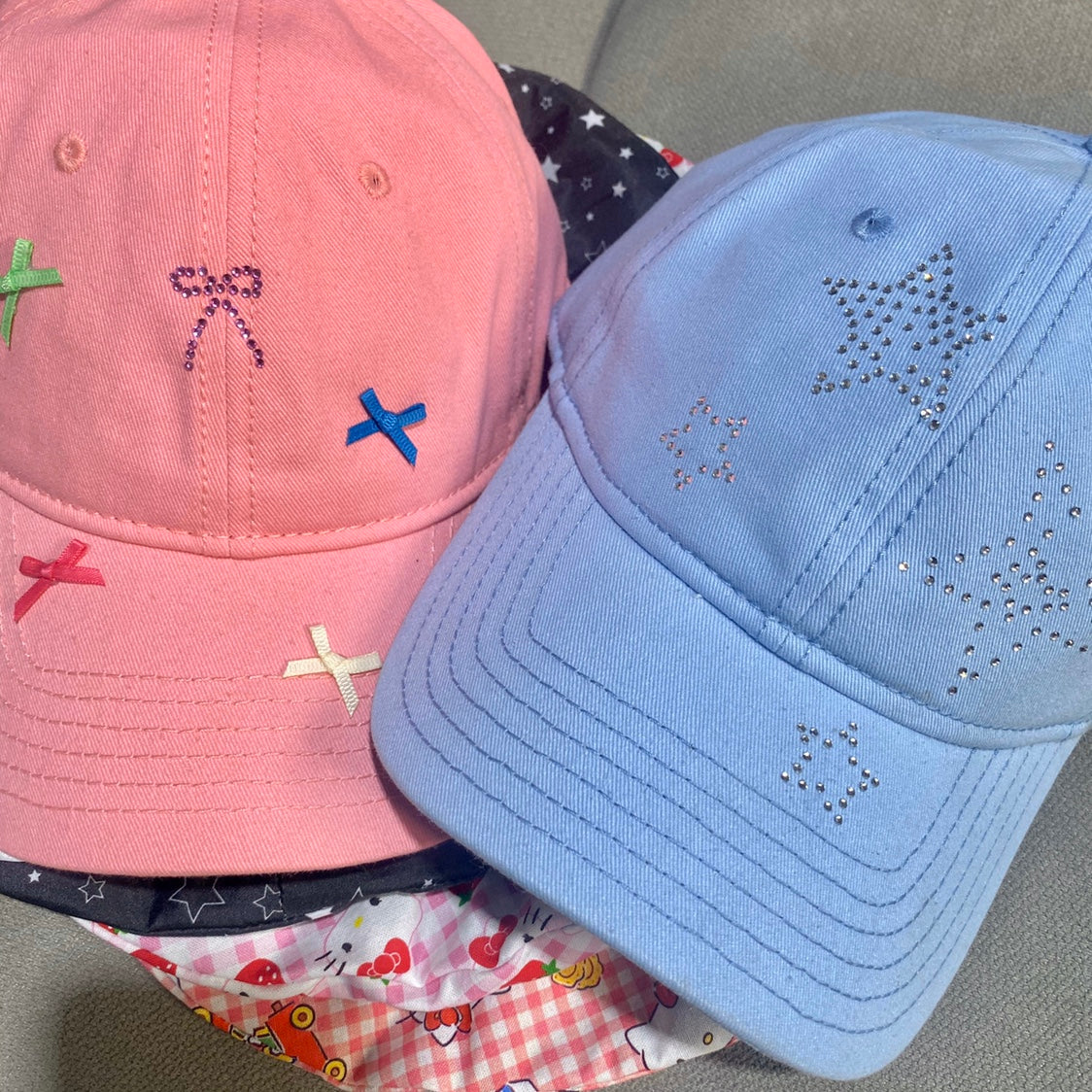 Autumn And Winter Rhinestone Bow Peaked Cap