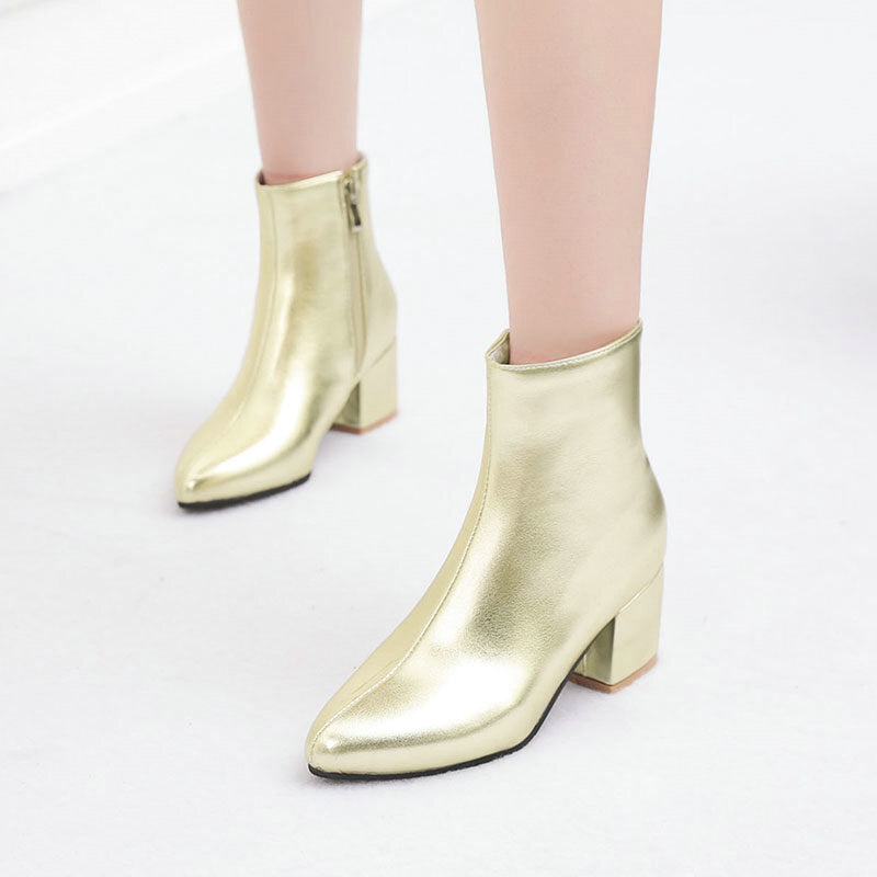 New Stylish Women's Ankle Boots With Zippers