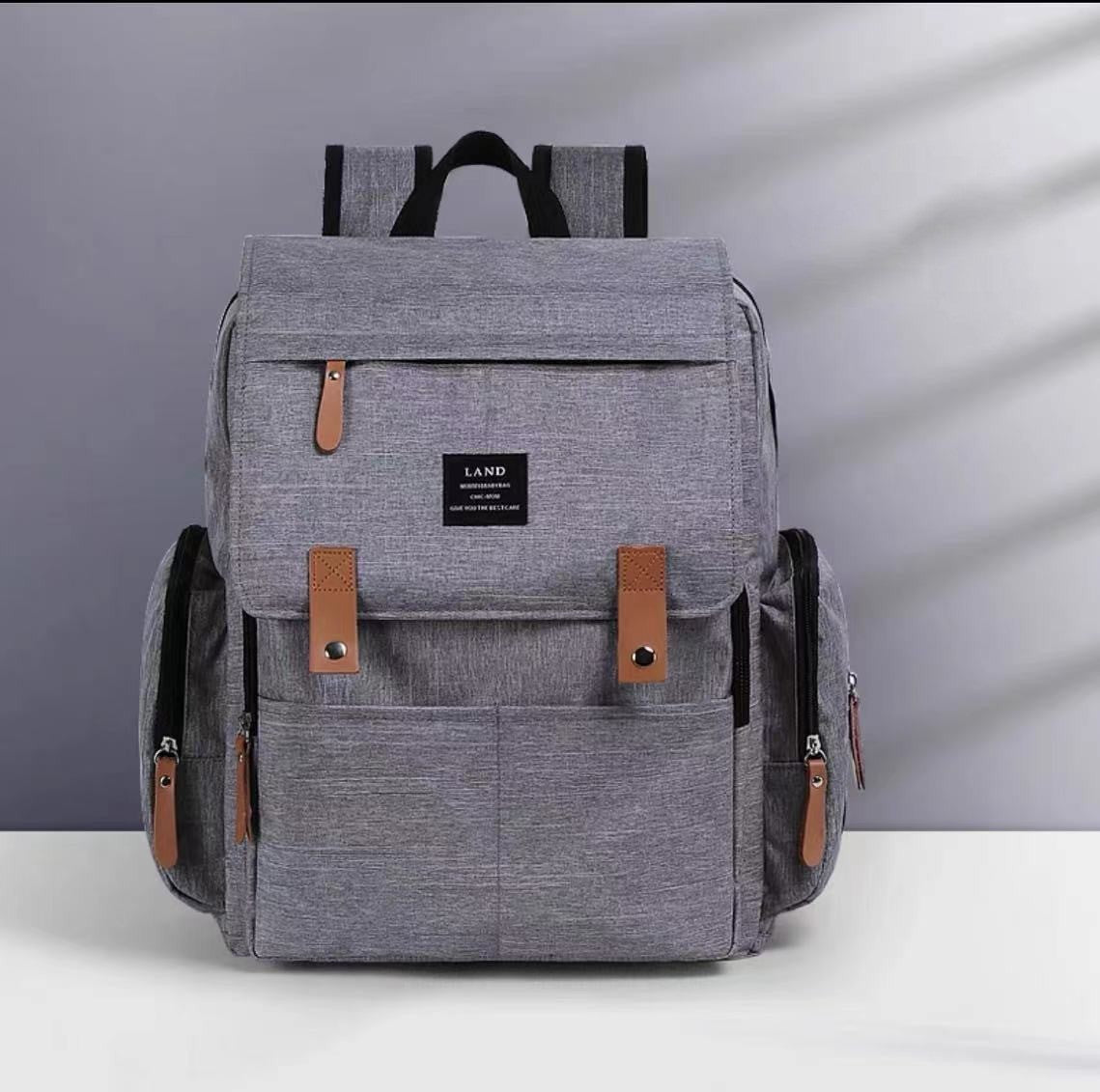 Large-capacity Multifunctional Outdoor Travel Mother