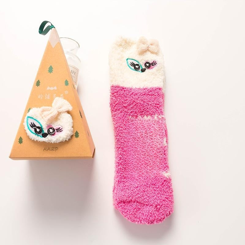 Coral Fleece Tube Winter Thickened Women's Christmas Stockings Cute Cartoon Maternity Socks