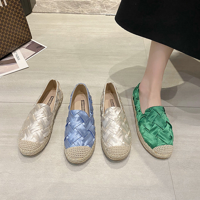 Women's Fashionable Woven Flat Lazy Shoes