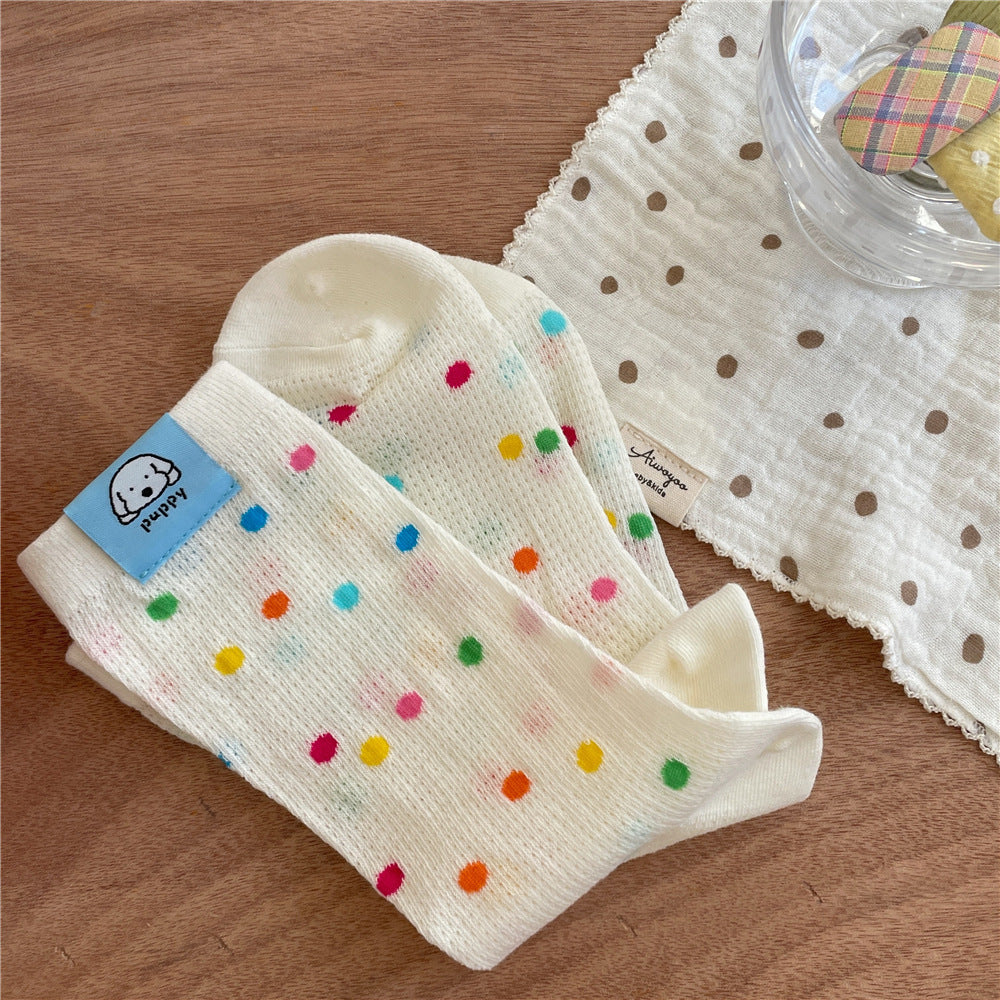 Colorful Mid-calf Breathable Sweat-wicking Socks In A Simple Solid Color
