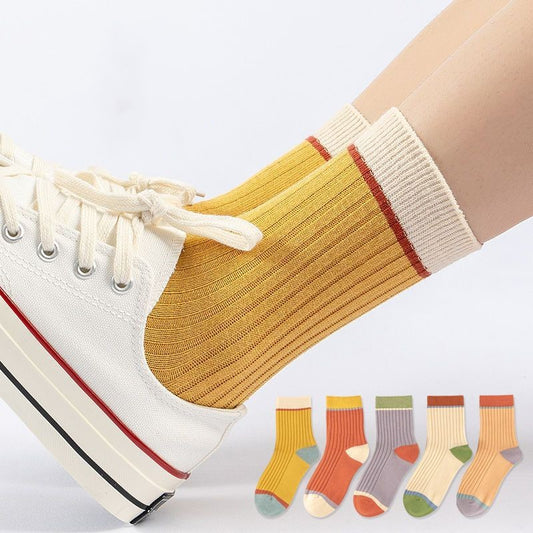 Female Mid-calf Length And Breathable Sweat-absorbent Socks
