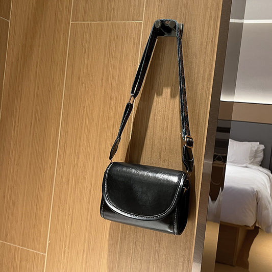 Fashion Broadband High-grade Shoulder Messenger Bag
