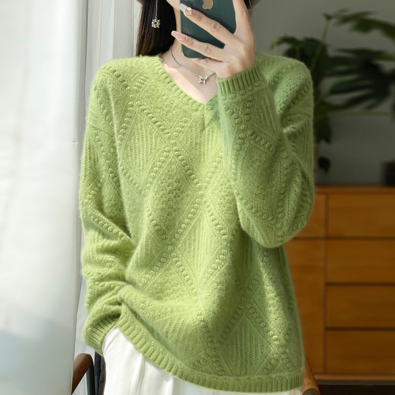 Autumn And Winter New Thickened V-neck Sweater Diamond Twisted Loose