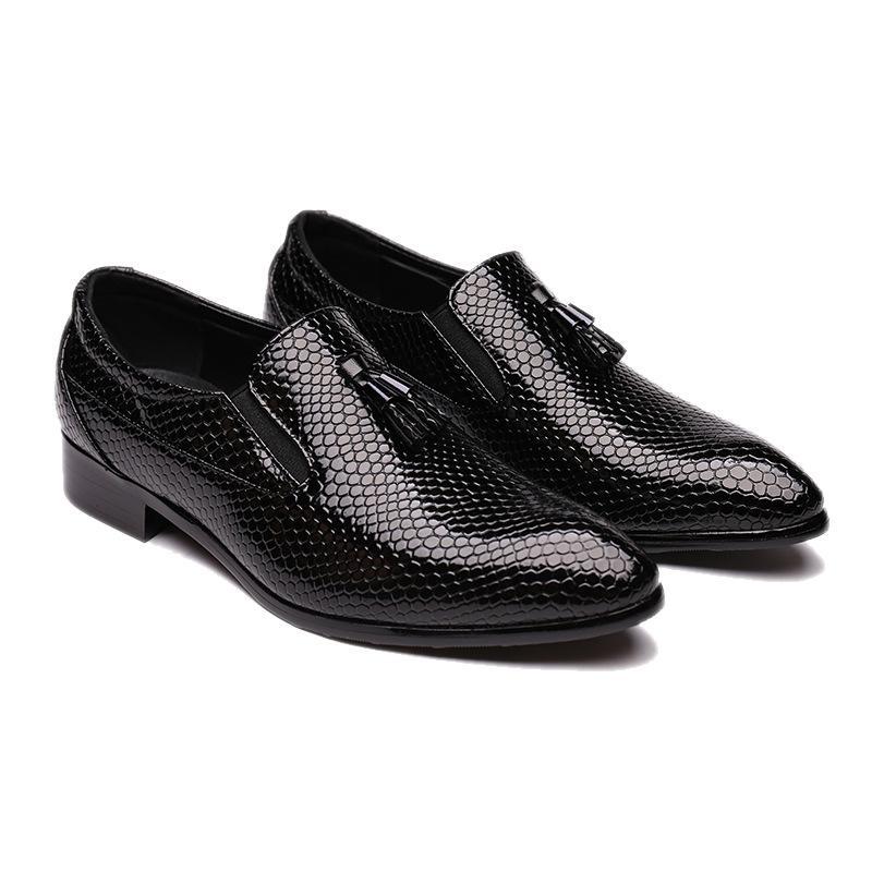 Men's Leather Shoes With Large Fringe And Pointed Toes