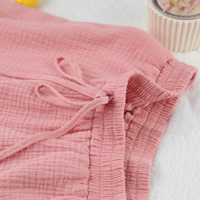 SpringSummer European And American Style Three-Quarter Sleeve Pajama Set With Loose Crepe Cotton Shorts