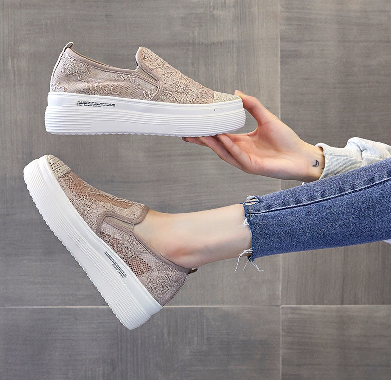 Women's Mesh Breathable Inner Elevated Flat Shoes