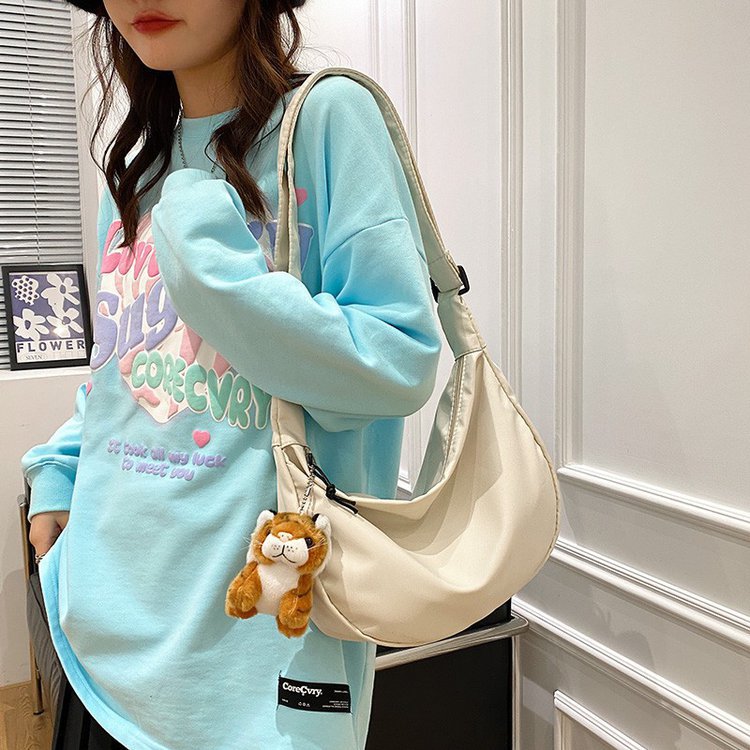 Nylon Fabric Texture Dumpling Bag Simple Crossbody Selenodont Bag
