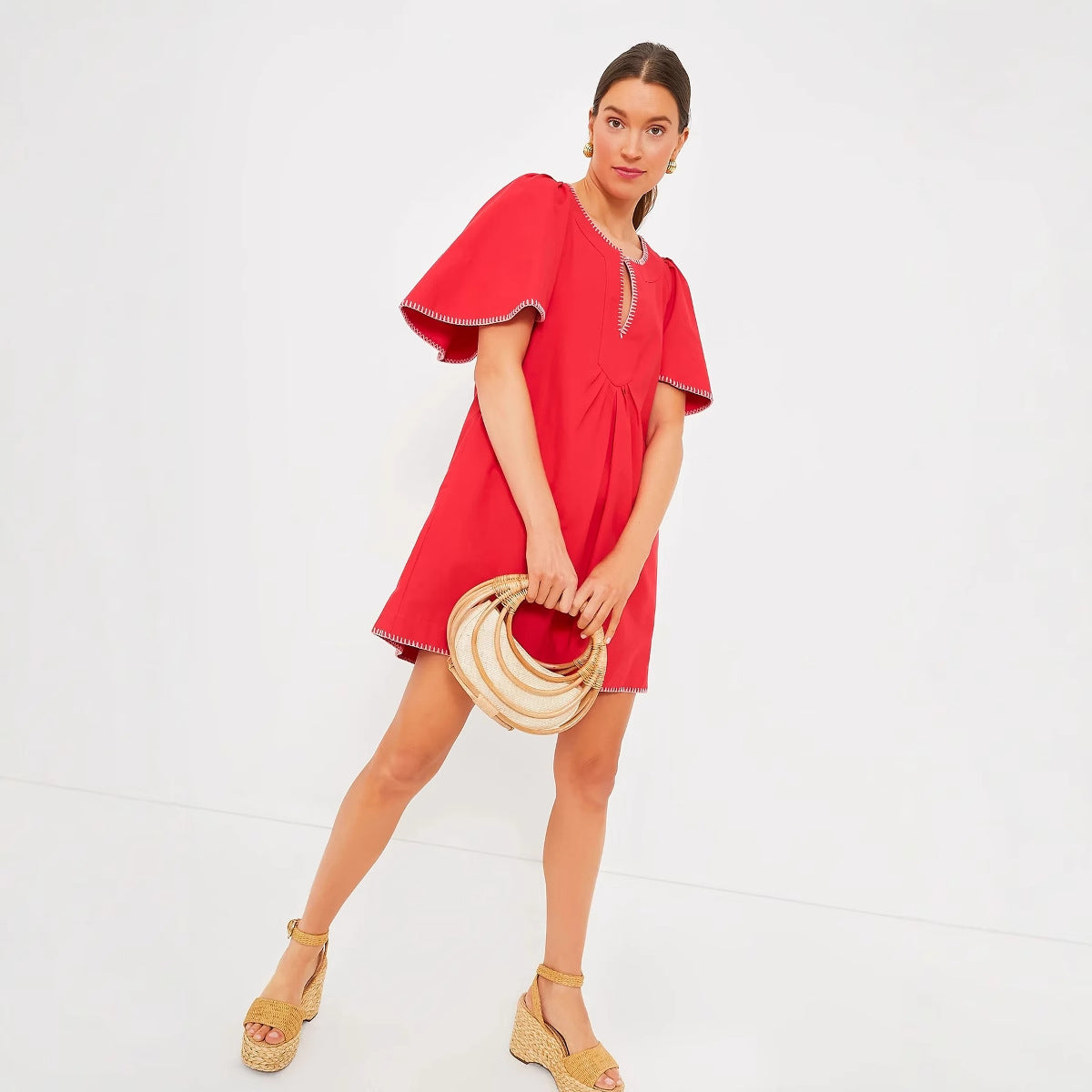 V-neck Solid-color Pleated Short-sleeve Lace Casual Summer Dress