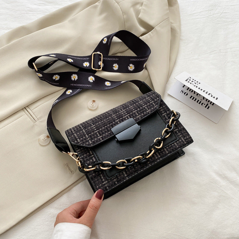 Korean Versatile Ins Messenger Bag Fashion Net Red Lady Bag