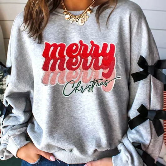 Moderne skjorte med slids og bogstavprint til kvinder