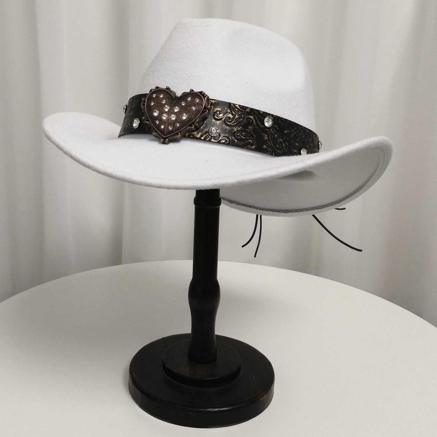 Western Cowboyhat til kvinder med kædedekoration