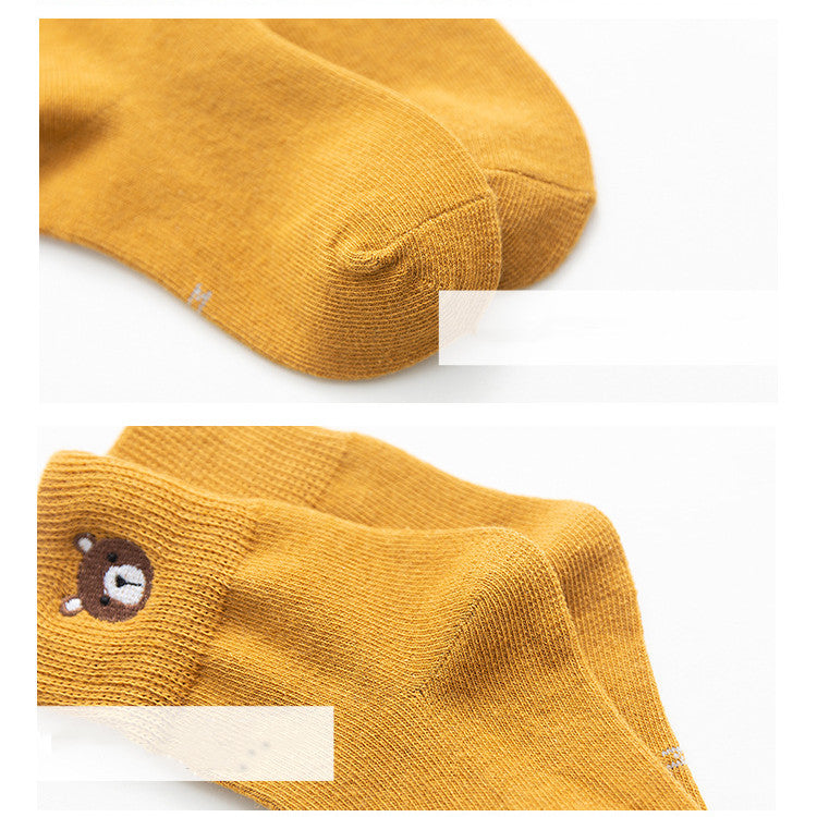 Spring And Autumn Embroidered Striped Socks