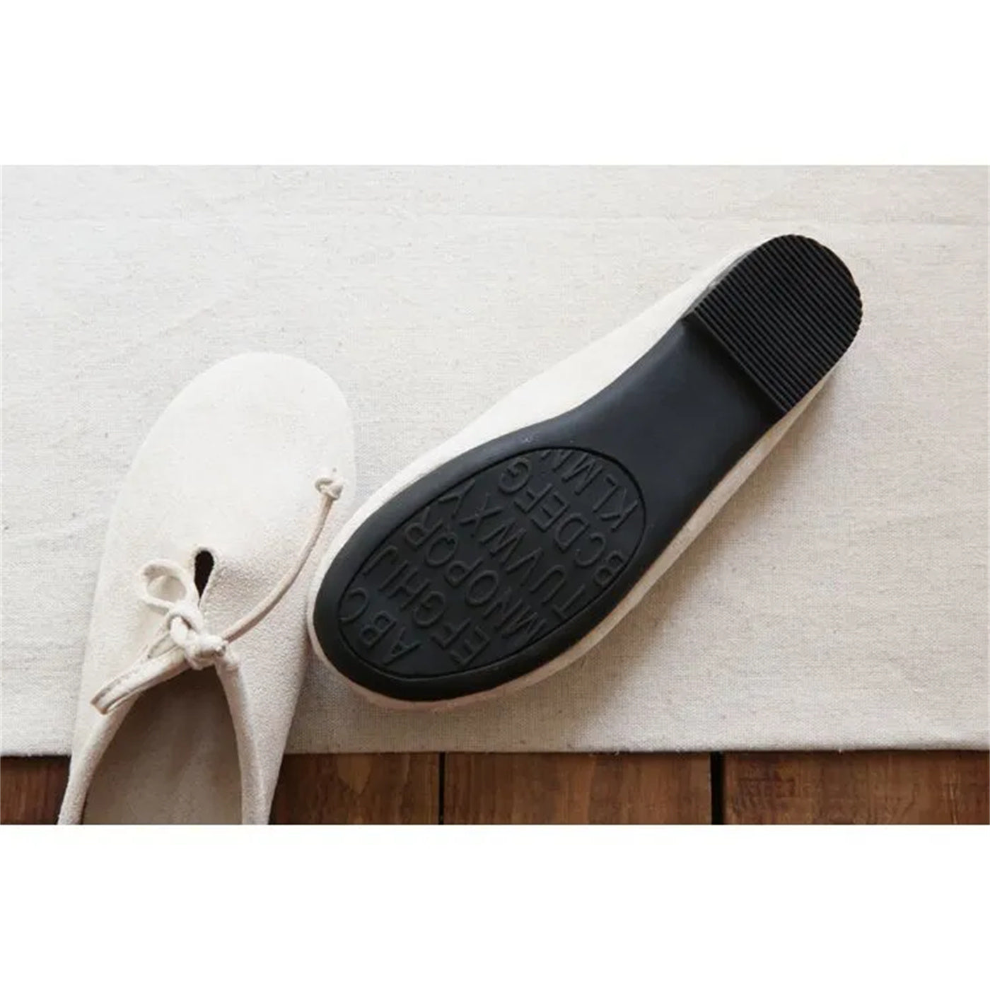 Retro Velvet Loafer With Flat Bottom And Half Slippers