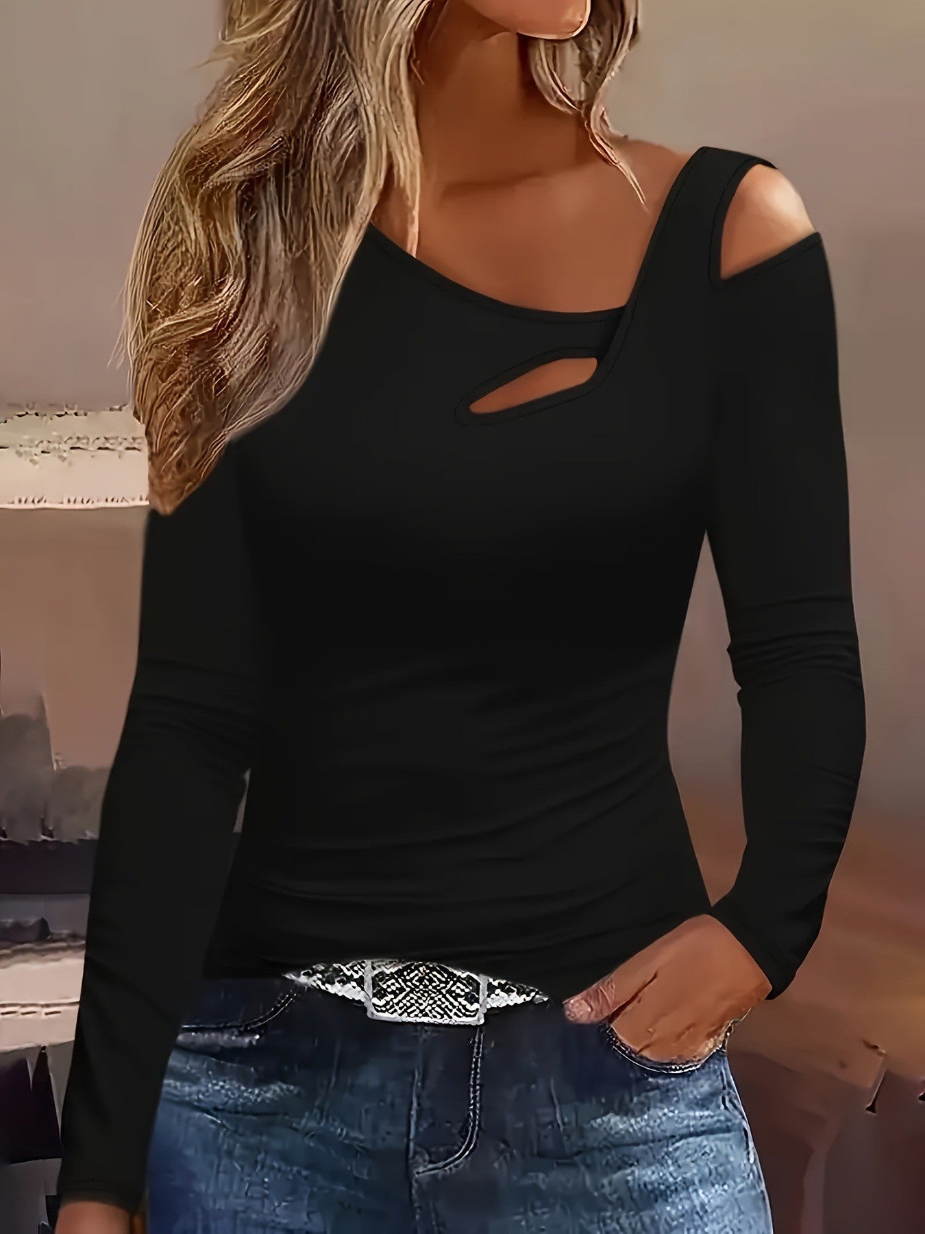 Hollow Out Shoulder-baring Long-sleeved T-shirt Women's Bottoming Shirt
