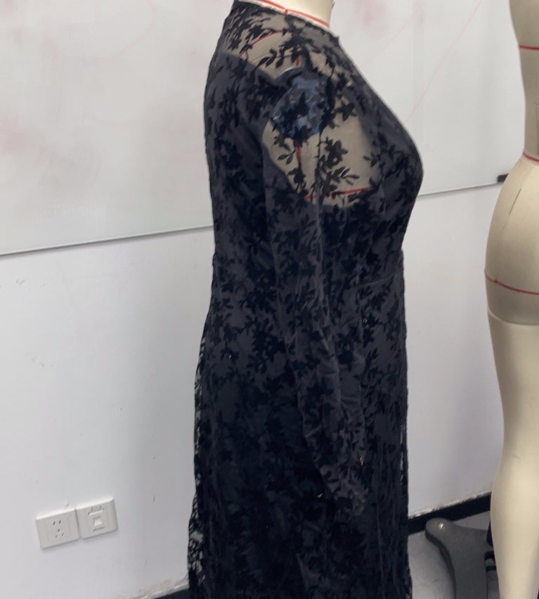 Womens Square-Neck Lace Jacquard Long-Sleeve Dress With Ties