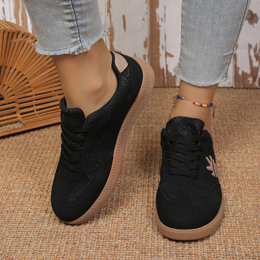 Retro-stil, behagelige sneakers med tyk sål