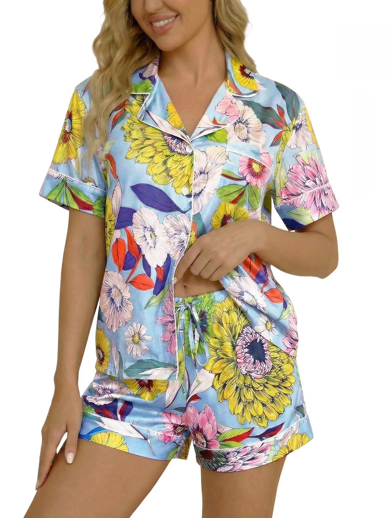 Digital-print Short-sleeve Top And Shorts Two-piece Set