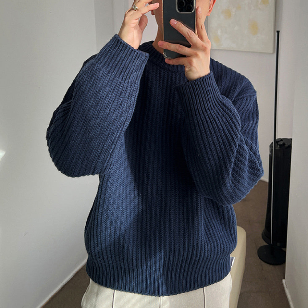 Round Neck Sweater For Men With Solid Color Base And Inner Layer Knit Shirt