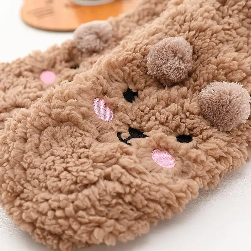 Tegneseriegulv Vinter Tyk Polyester Fleece Fluffy Mikrofiber Kvinders Fuzzysokker Sjove Hundehjemmeskosokker til Kvinder Søde Fluffy Tykke Varme Vintersokker Mikrofiber Bløde Hjemmesokker Julegave
