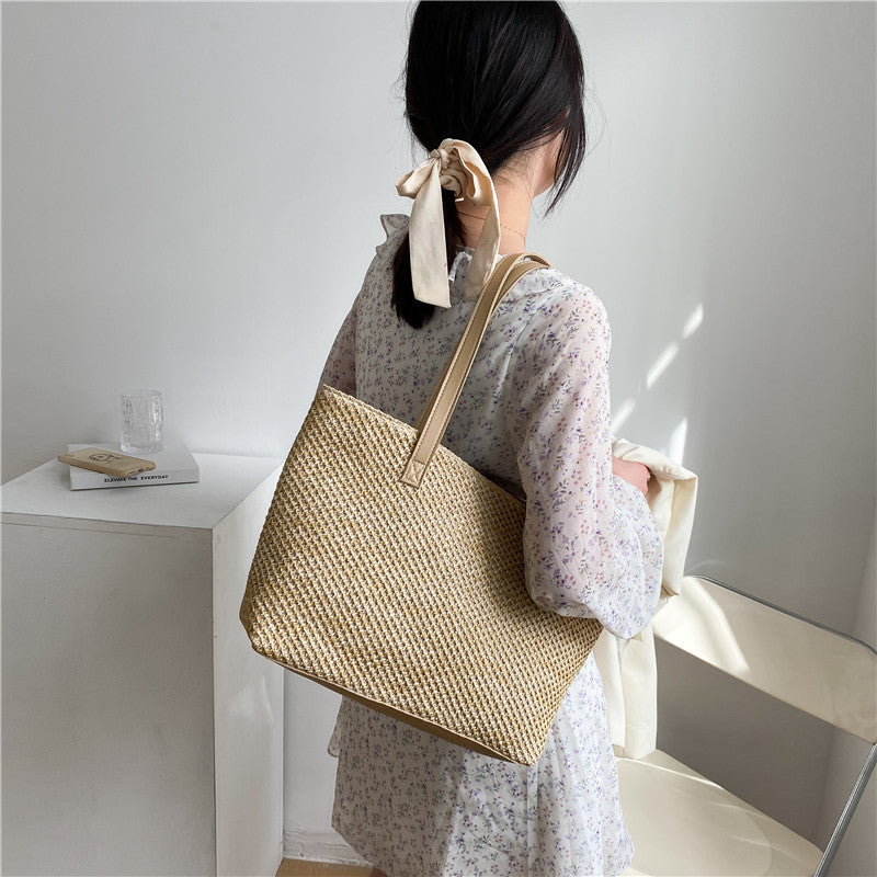 Woven Women's Popular Fashion Large Capacity One Shoulder Handbag