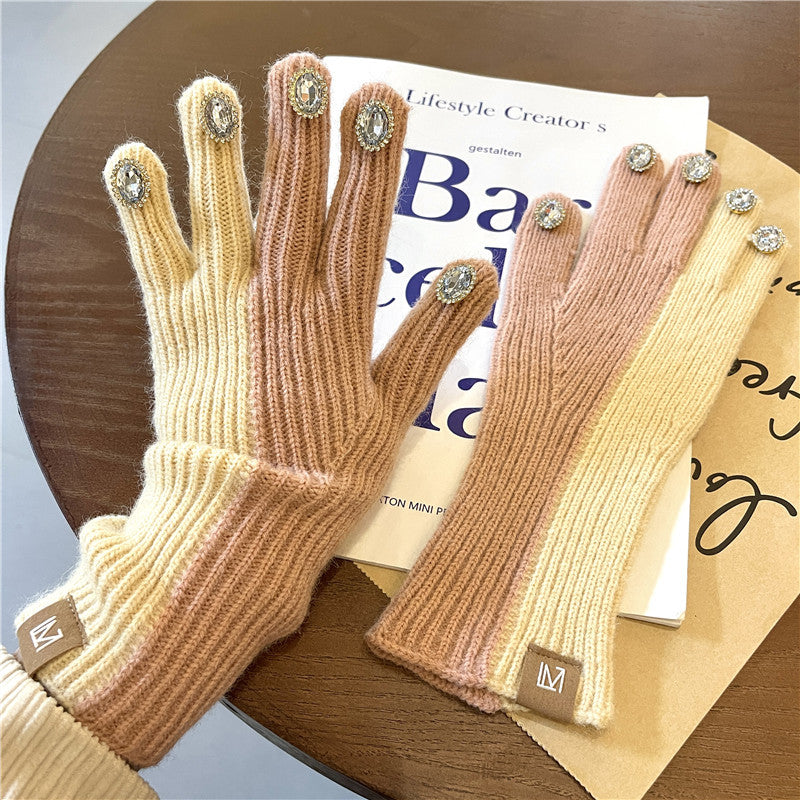 Design Sensitive Color Matching Knitted Rhinestone Gloves