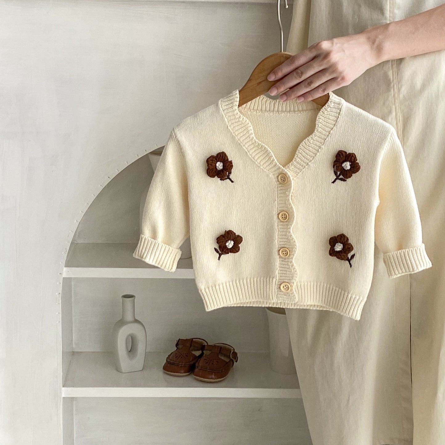 Baby Embroidered V-neck Knitted Cardigan Long-sleeved Sweater