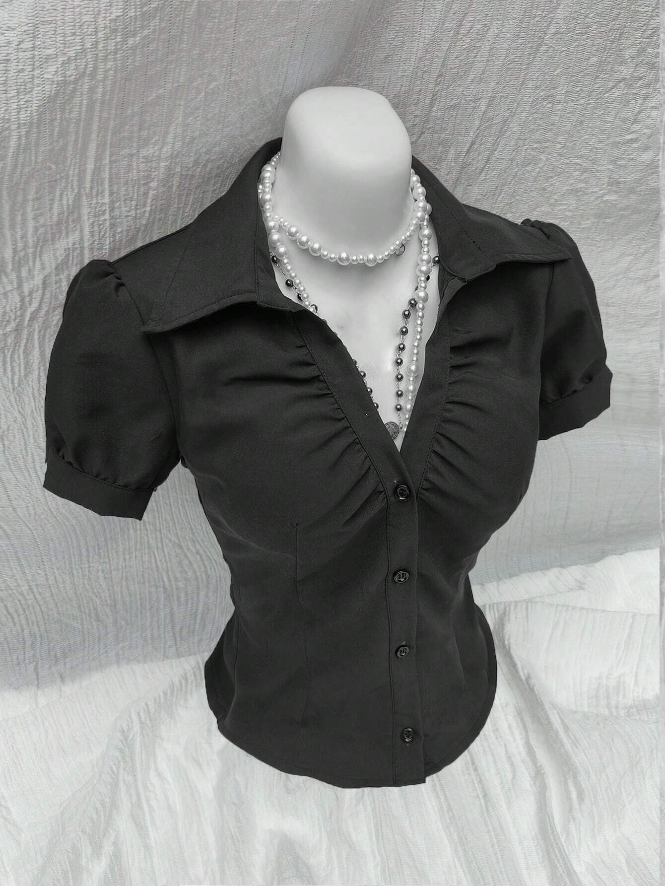 V-neck Pleated Sexy Women's Slim-fit Short-sleeved Shirt