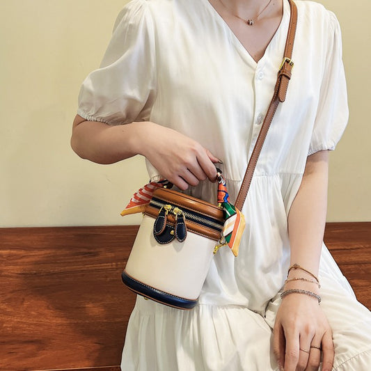 Special-interest Design Cylinder Portable Messenger Bag