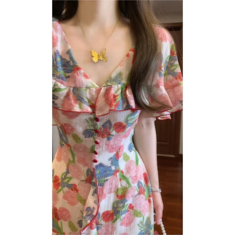 Ruffled Cape-collar Floral Dress With A Cinched Waist Exuding An Elegant Aura
