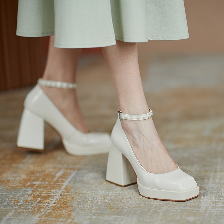 Women's Fashion Temperament High Heels