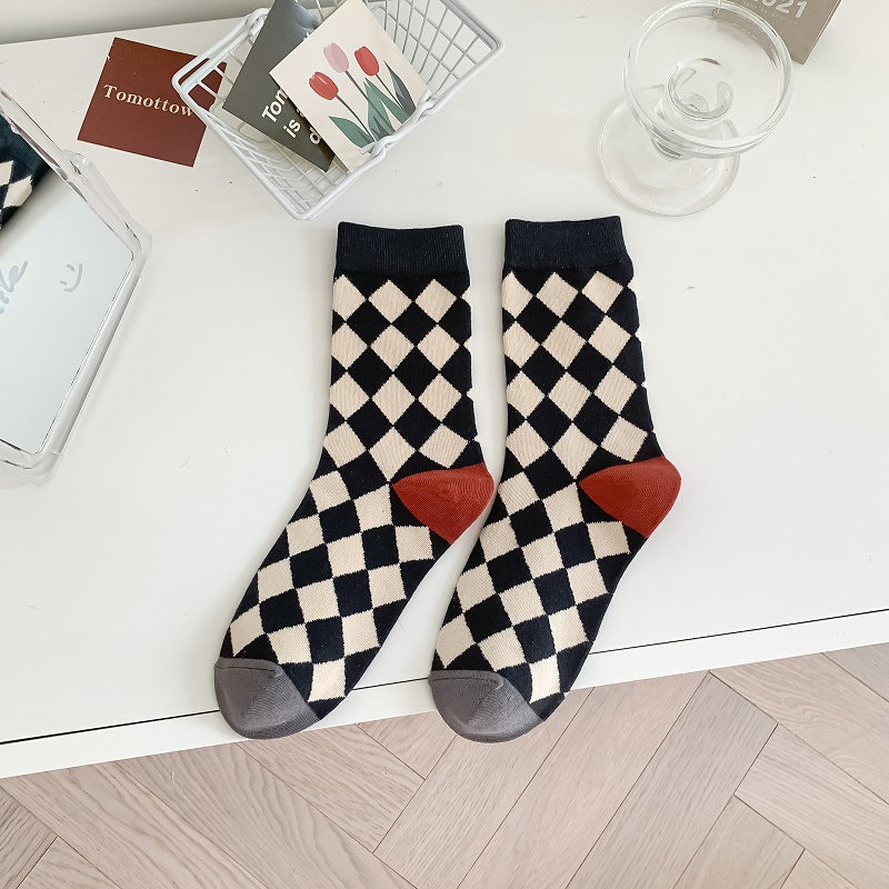 Creative And Fashionable Plaid Flower Tube Cotton Socks