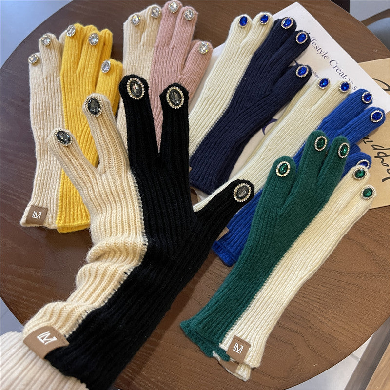 Design Sensitive Color Matching Knitted Rhinestone Gloves