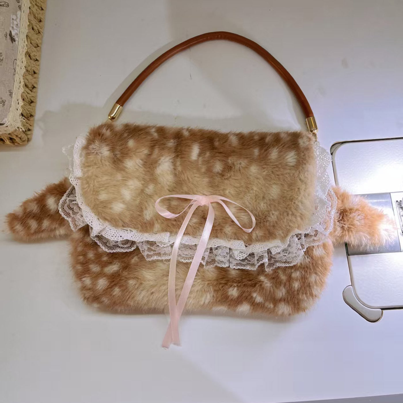 Versatile Bow-tie Tote Underarm Bag