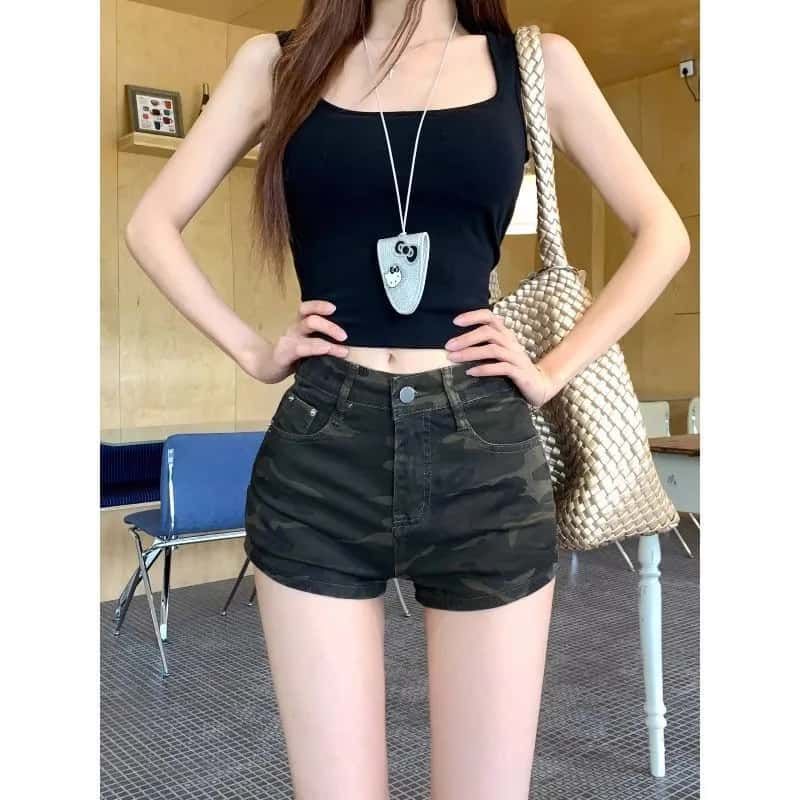 Womens High-Waisted Camo Denim Shorts In A Sexy American Style