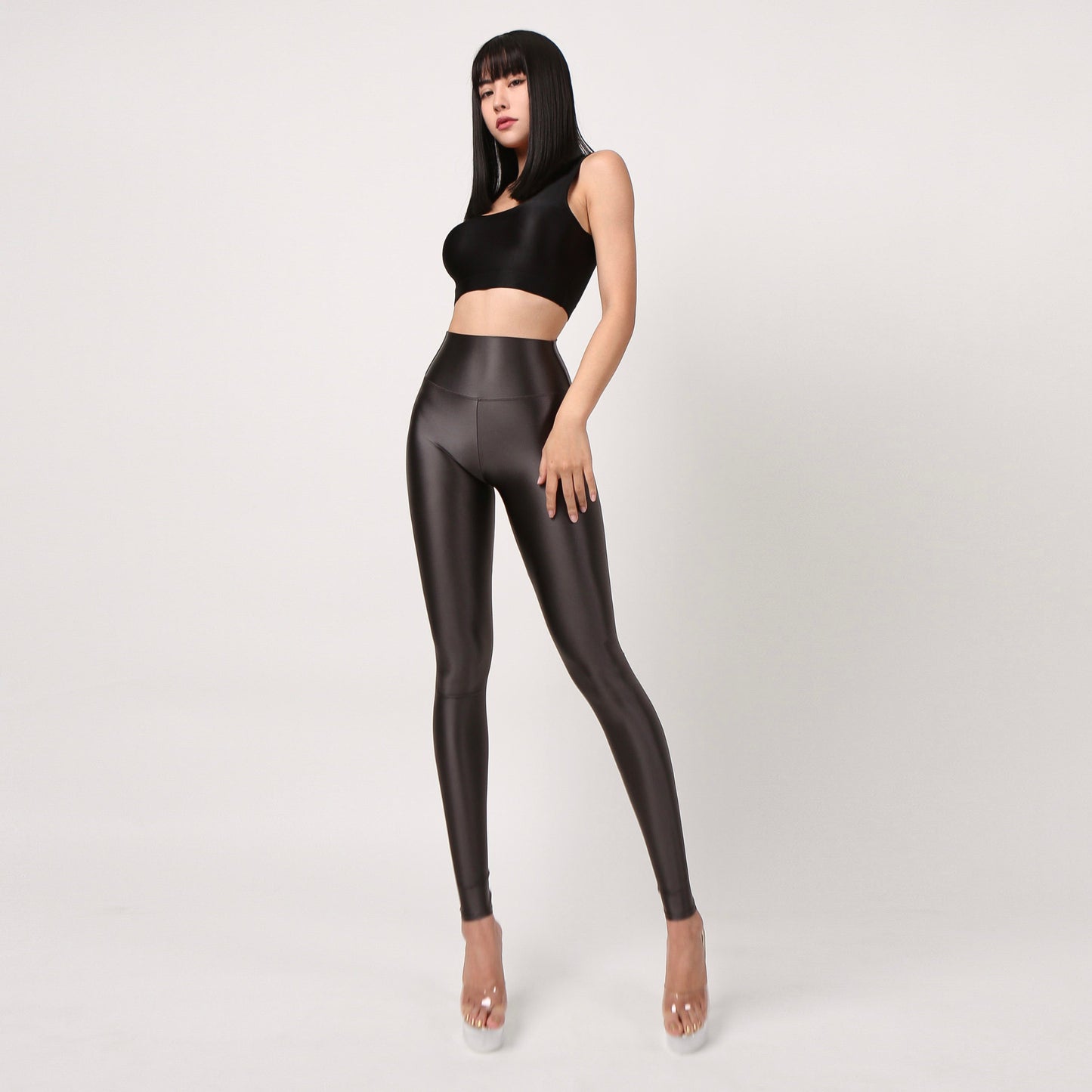 Greasy Skin Nine Part Crotch Silky And Elastic